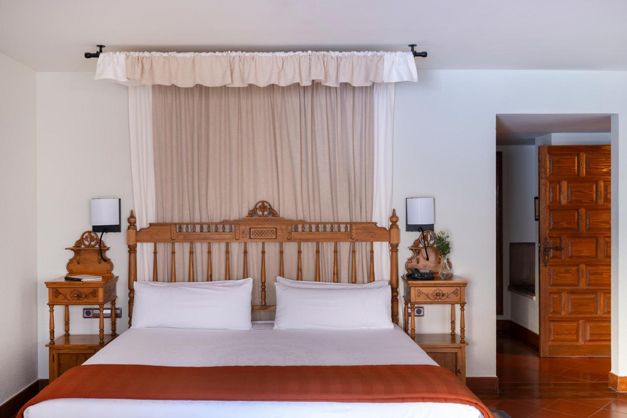Parador De סנטו דומינגו דה לה קלסאדה מראה חיצוני תמונה